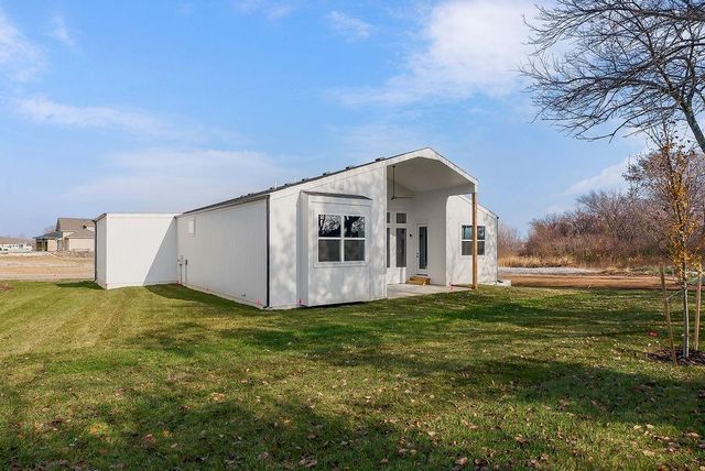 18221 W 168th Terrace, Olathe, KS 66062