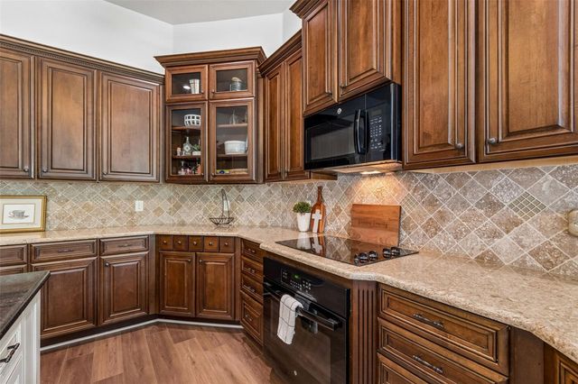 10524 MISTFLOWER LANE, Tampa, FL 33647