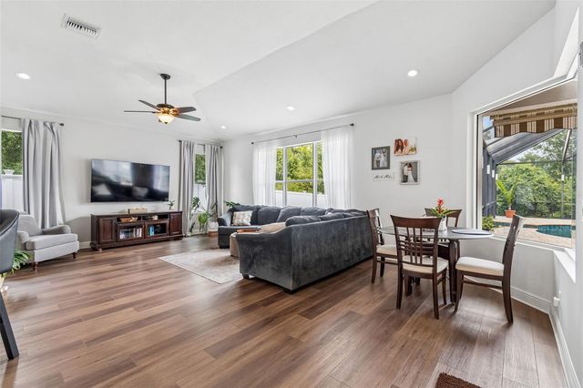 10524 MISTFLOWER LANE, Tampa, FL 33647