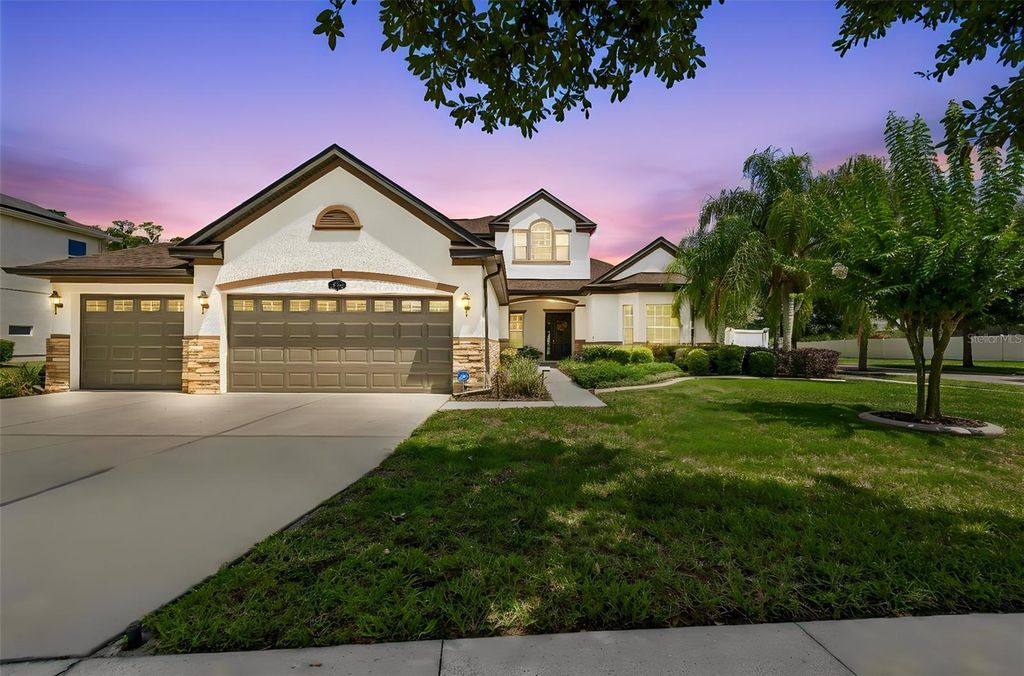 10524 MISTFLOWER LANE, Tampa, FL 33647