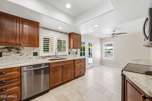 3017 W Hayward Avenue, Phoenix, AZ 85051