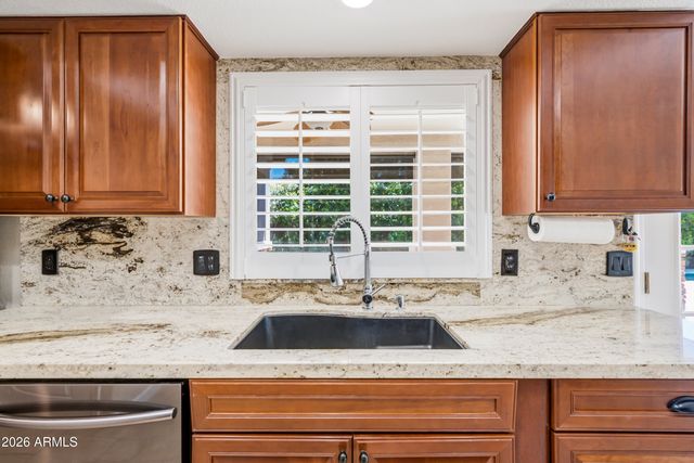 3017 W Hayward Avenue, Phoenix, AZ 85051