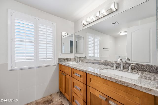 3017 W Hayward Avenue, Phoenix, AZ 85051