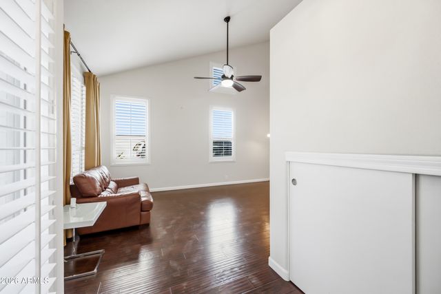 3017 W Hayward Avenue, Phoenix, AZ 85051