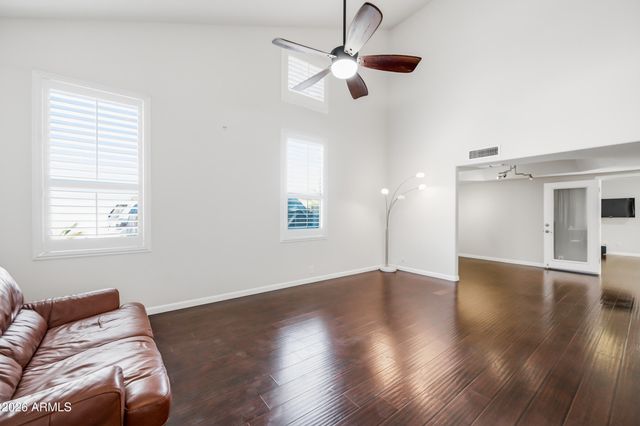 3017 W Hayward Avenue, Phoenix, AZ 85051