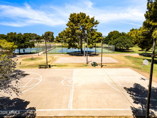 3017 W Hayward Avenue, Phoenix, AZ 85051