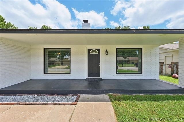 2601 S Redbud Avenue, Broken Arrow, OK 74012