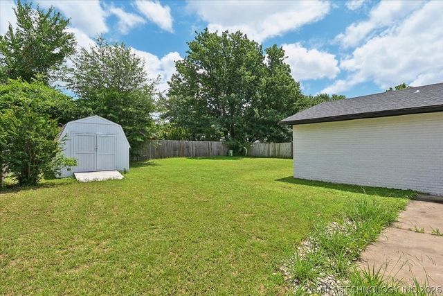 2601 S Redbud Avenue, Broken Arrow, OK 74012