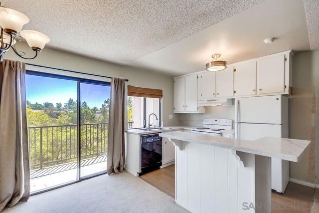 7838 Cowles Mountain Ct C32, San Diego, CA 92119