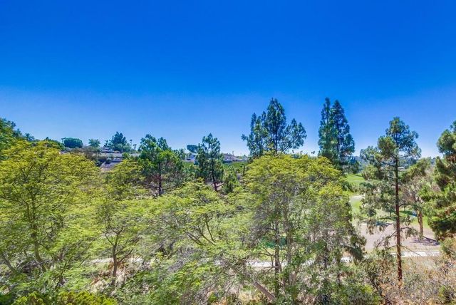 7838 Cowles Mountain Ct C32, San Diego, CA 92119