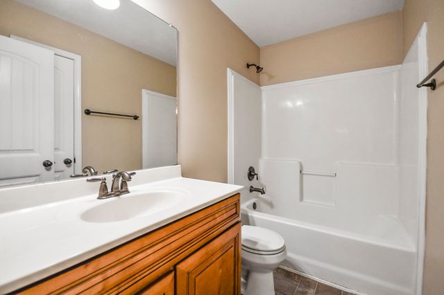 1310 Whitt Lane, Clarksville, TN 37042