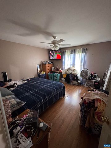 72 HILLCREST DR, Ruckersville, VA 22968