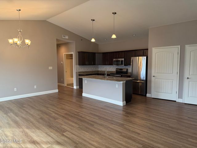 48 Bavarian Way 125, Altamont, NY 12009