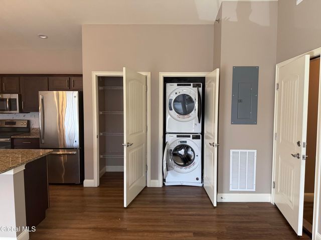 48 Bavarian Way 125, Altamont, NY 12009