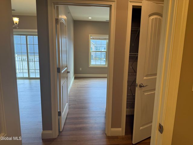 48 Bavarian Way 125, Altamont, NY 12009