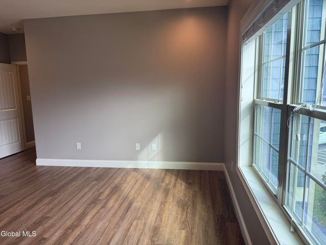 48 Bavarian Way 125, Altamont, NY 12009