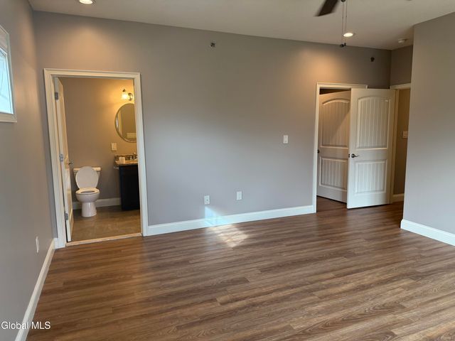 48 Bavarian Way 125, Altamont, NY 12009