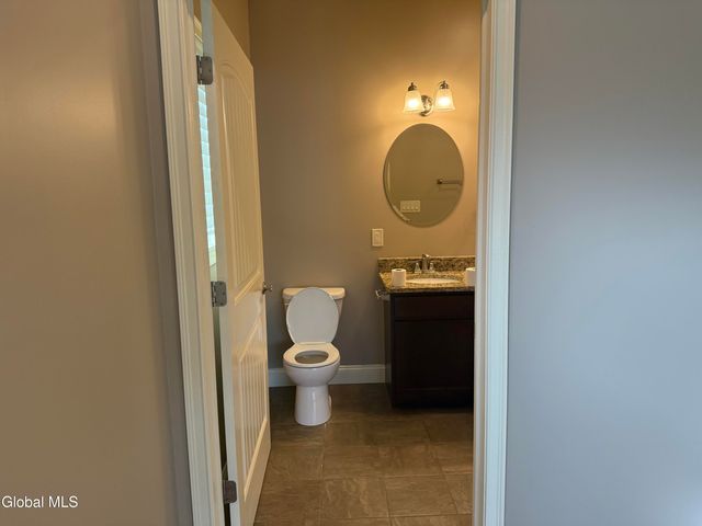 48 Bavarian Way 125, Altamont, NY 12009