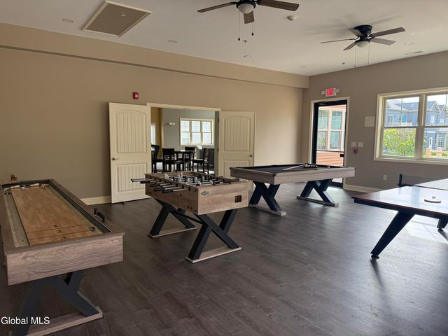 48 Bavarian Way 125, Altamont, NY 12009