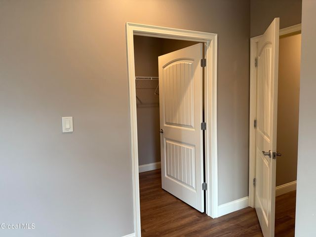 48 Bavarian Way 125, Altamont, NY 12009