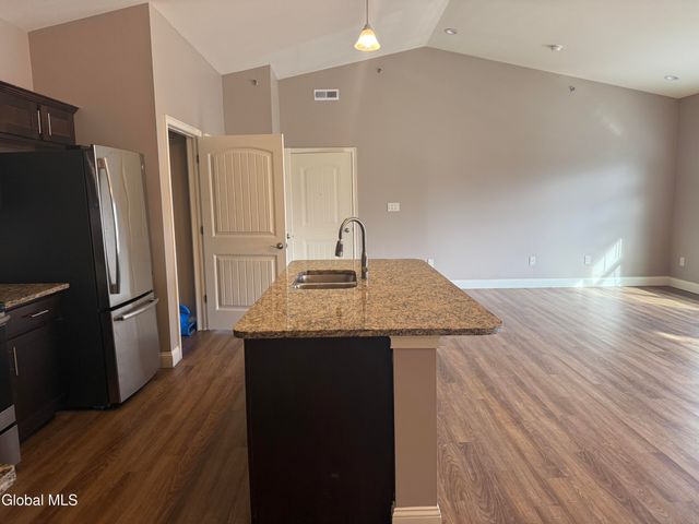 48 Bavarian Way 125, Altamont, NY 12009