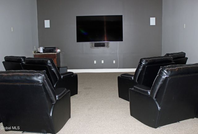 48 Bavarian Way 125, Altamont, NY 12009