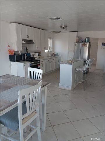 30107 Bourbon, Lucerne Valley, CA 92356