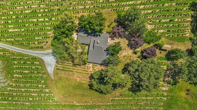7460 Fairplay Rd, Somerset, CA 95684