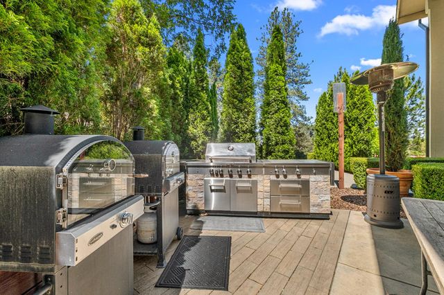 7460 Fairplay Rd, Somerset, CA 95684