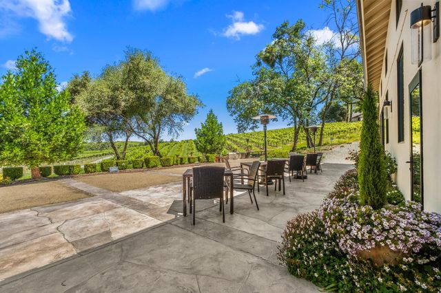 7460 Fairplay Rd, Somerset, CA 95684