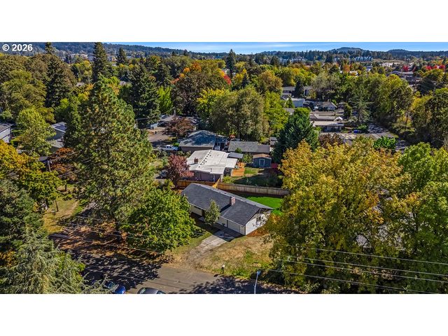 12020 Sw 95TH Ave, Tigard, OR 97223