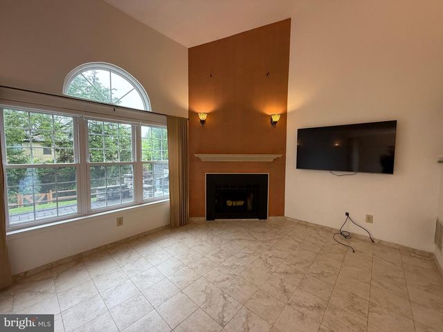 15 E PARK RD, Newtown, PA 18940