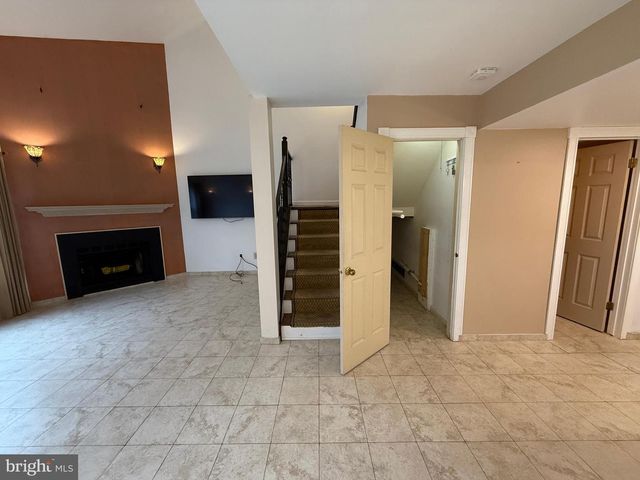 15 E PARK ROAD, Newtown, PA 18940