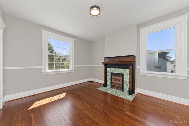 5123 Stewart Avenue, Cincinnati, OH 45227