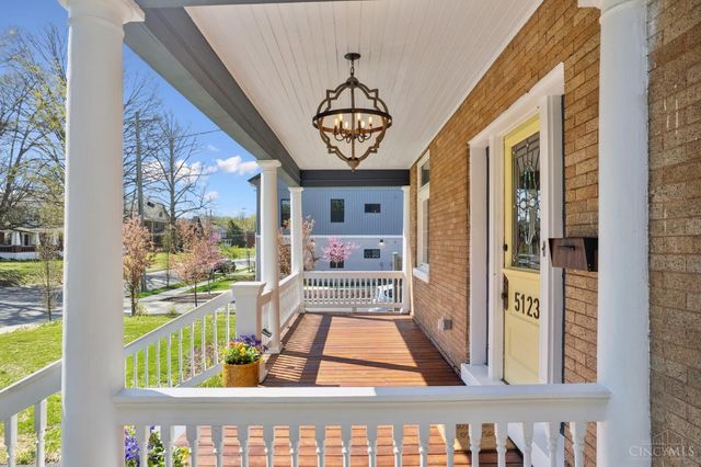 5123 Stewart Avenue, Cincinnati, OH 45227