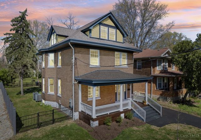 5123 Stewart Avenue, Cincinnati, OH 45227