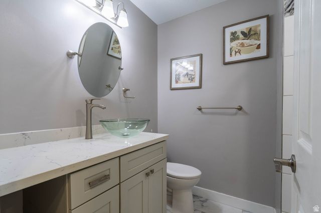 6389 S MILL VALLEY CT, Salt Lake City, UT 84118