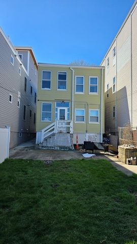 74 Wordsworth St, Boston, MA 02128