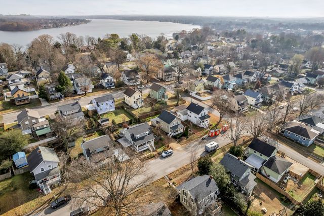 1209 Clarke St, Old Hickory, TN 37138