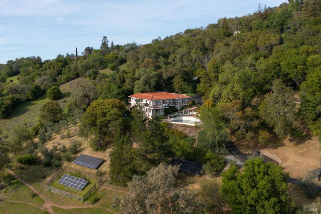 1163 Mountain Pine Rd, Cloverdale, CA 95425