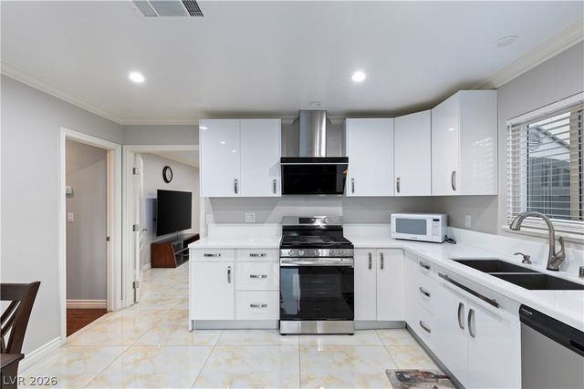 375 Tierra Street, Henderson, NV 89014