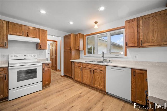 13464 Northland Drive NE, Cedar Springs, MI 49319