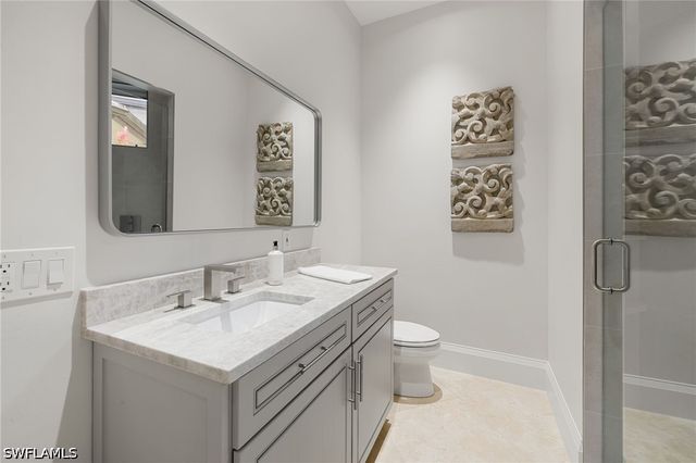 4860 Sycamore DR, Naples, FL 34119