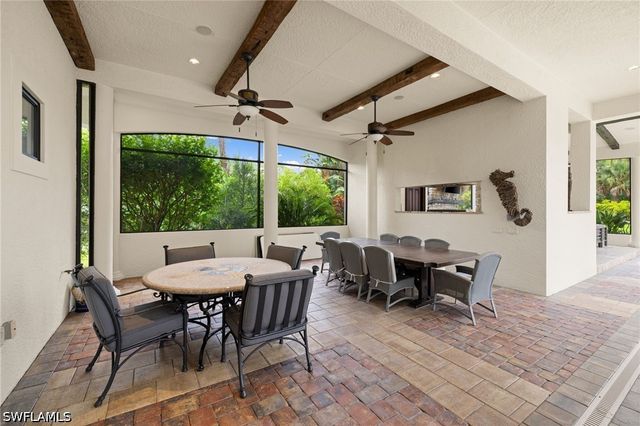 4860 Sycamore DR, Naples, FL 34119