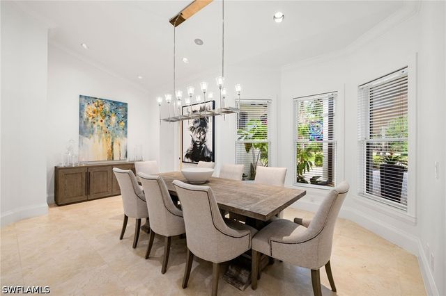 4860 Sycamore DR, Naples, FL 34119