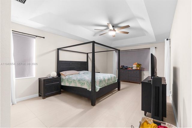 4963 NW 58th Ave, Coral Springs, FL 33067