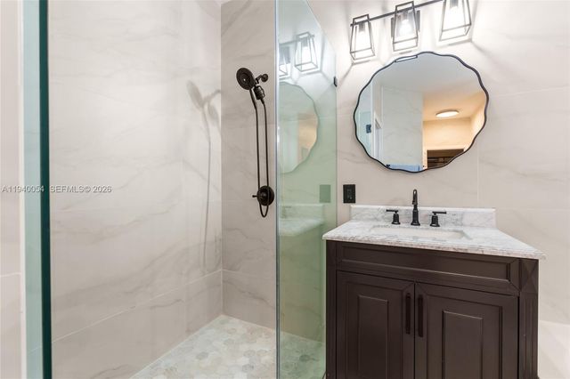 4963 NW 58th Ave, Coral Springs, FL 33067