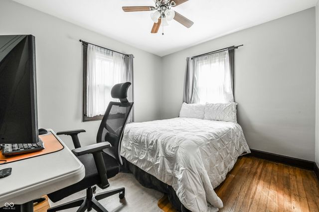 5855 E 10th Street, Indianapolis, IN 46219