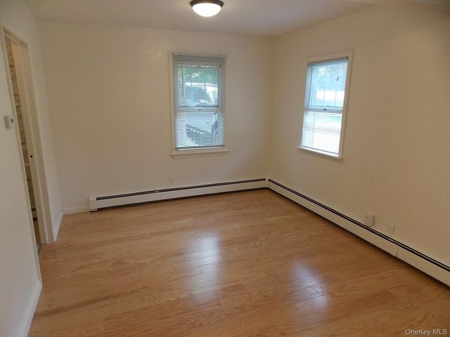 111 Lakeside Trail A, Ridge, NY 11961