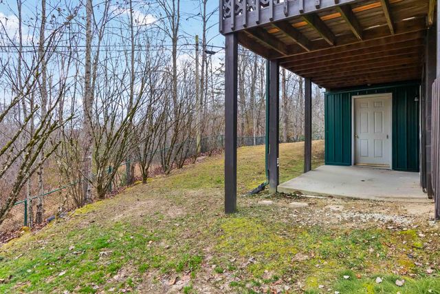 21 Clark Bottom Road, London, KY 40744